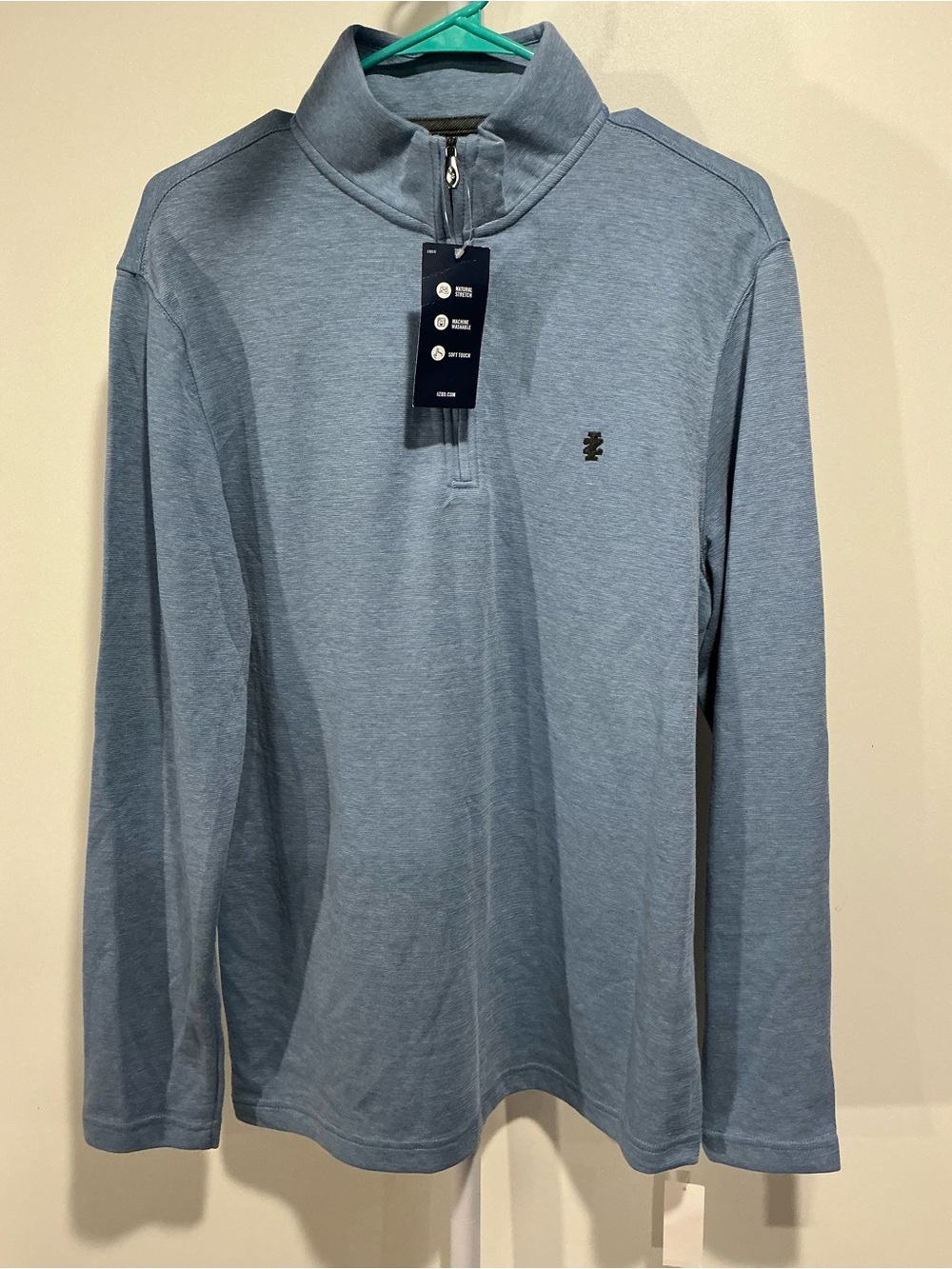 Izod Men's Sky Blue Quarter-Zip Pullover